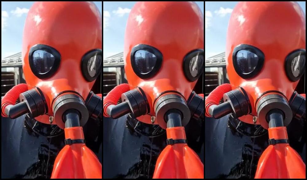 Emma Lee Nicknamed Rubberdollemma 12 30 2023 Onlyfans Video Good Morning Rubberists Arrived In Munich This Early Morning