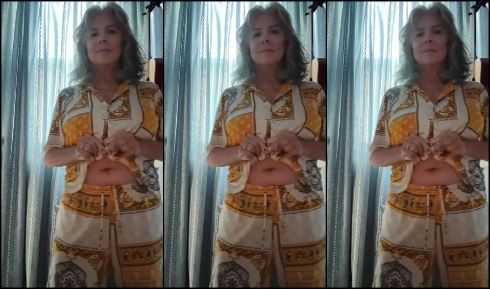 Kittys Pretty Feet Nicknamed Kittys Sweet Feet 10 03 2025 Onlyfans Video This Video Was Inspired By My Growing Belly Fans