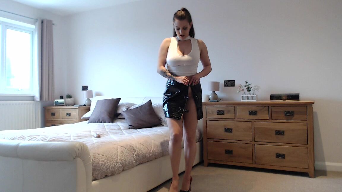 "SuzieLove212" big boobs, british, high heels, masturbation, milf FREE Pussy Out Tease SEXY HEELS Manyvids