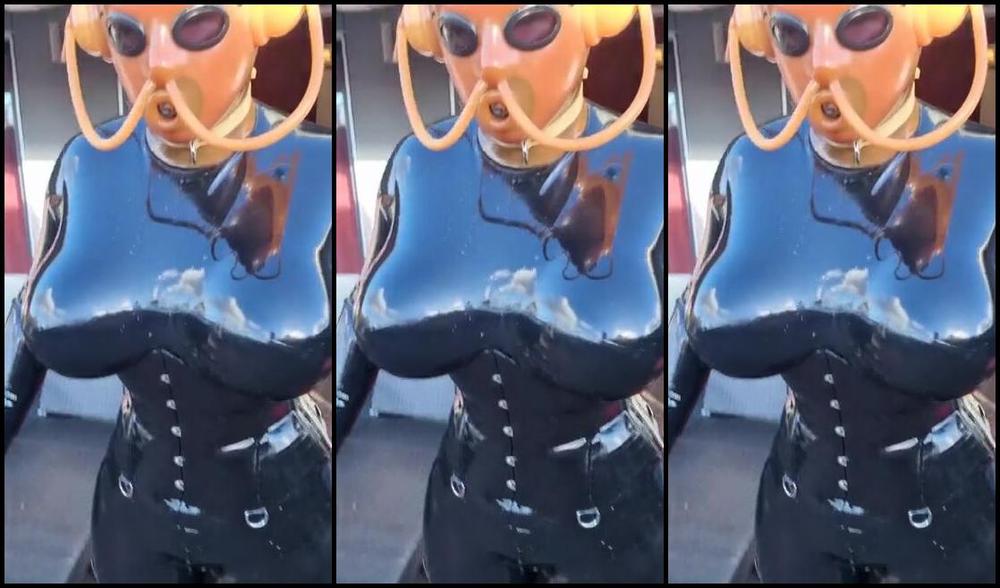 Emma Lee Nicknamed Rubberdollemma 12 06 2023 Onlyfans Video So Many Are Writing They Love To Serve Me Or Play With Me Boys Im