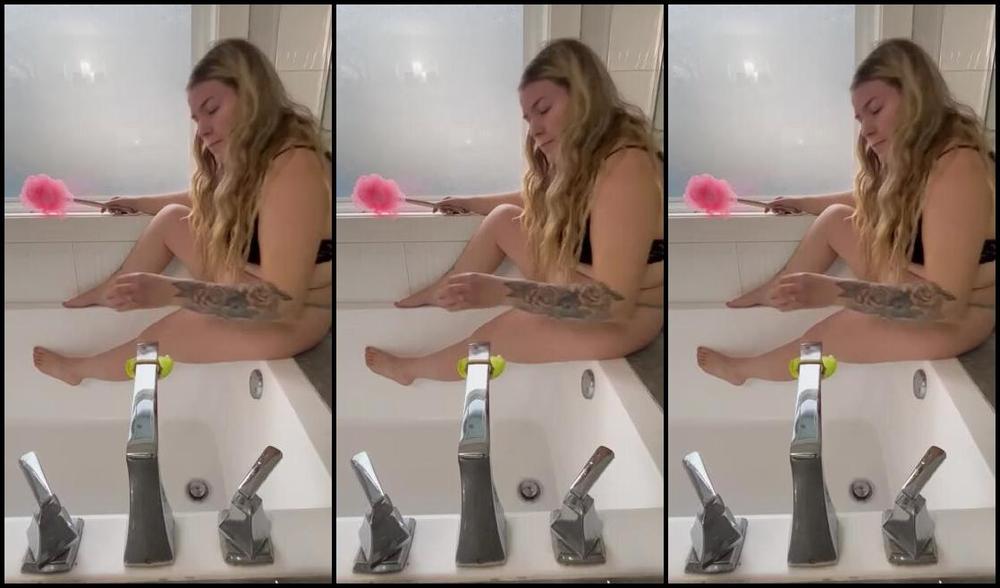 Goddess R Nicknamed Acebosswoman 02 20 2025 Onlyfans Video Clean Feet For Some Panty Hose Videos