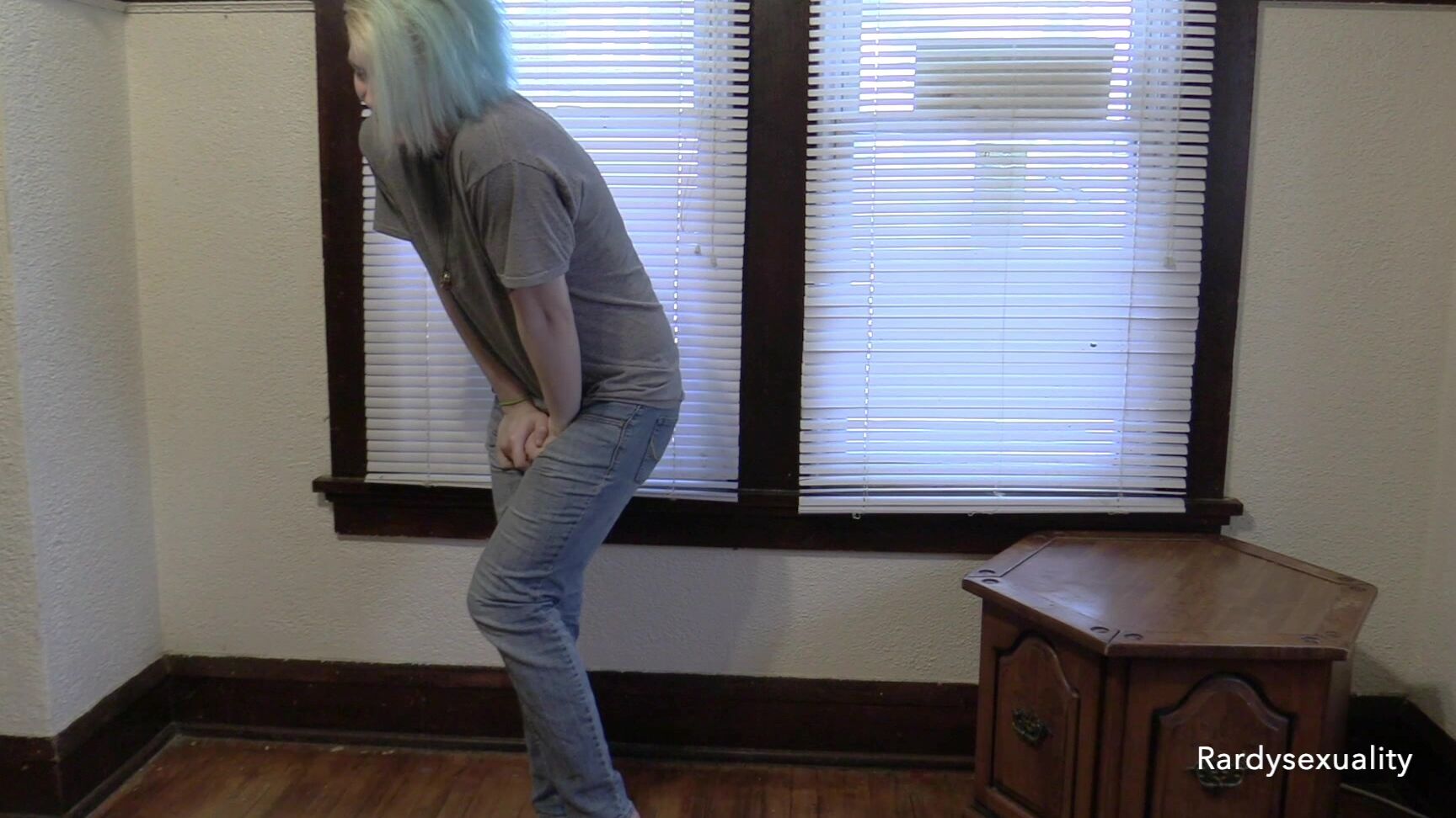 "Rardysexuality" female desperation, jeans/pants wetting, pee, teens (18+), wet & messy A Young Omorashi Girl Jean Wetting manyvids