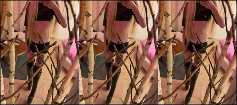 Hellbarbie Nicknamed Missemma666 02 18 2024 Onlyfans Video Evil Nun