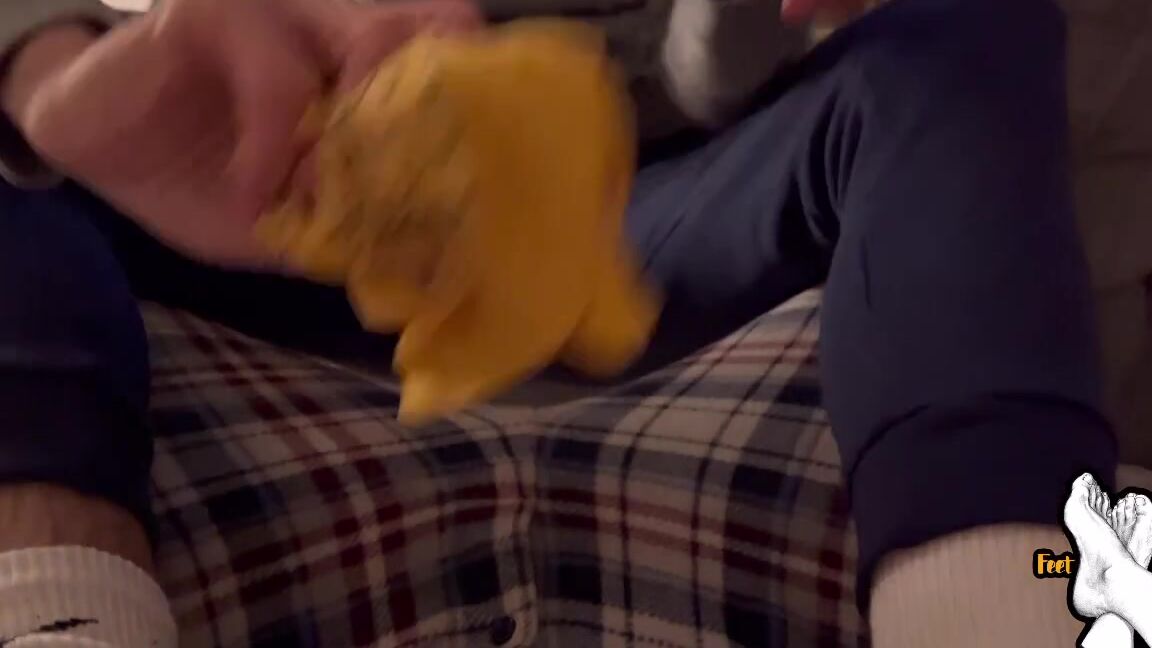 Feetwise1 Nicknamed Feetwise1 08 09 2023 Onlyfans Video I Mistook Lovesock4 For The Returning Painter Who Had Forgotten Something