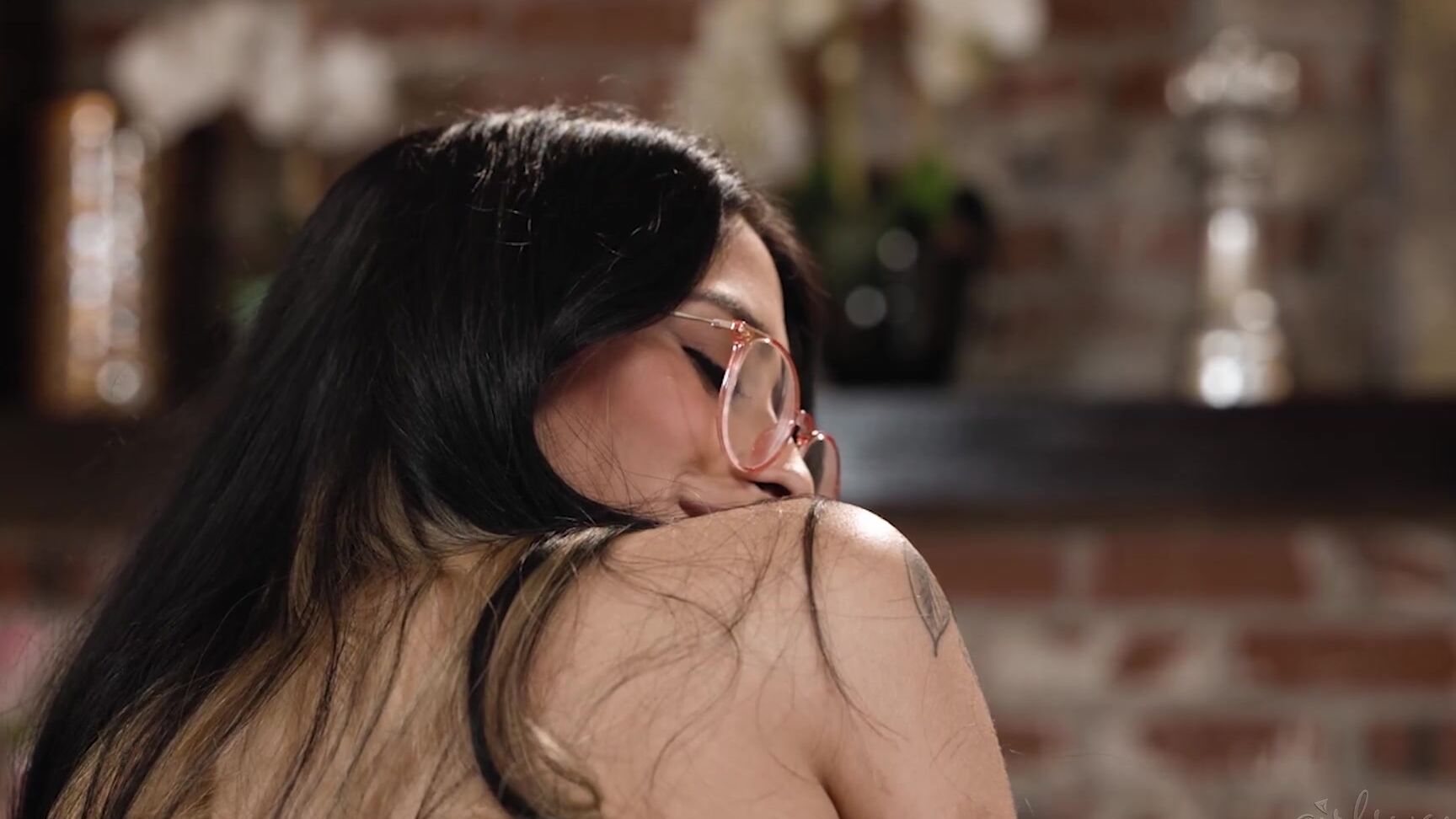 "Giselle Amore, Penelope Woods" Cunnilingus, Lesbian, Rimming, Masturbation Giselle Amore, Penelope Woods - We Have A BUSINESS To Run Here SiteRip