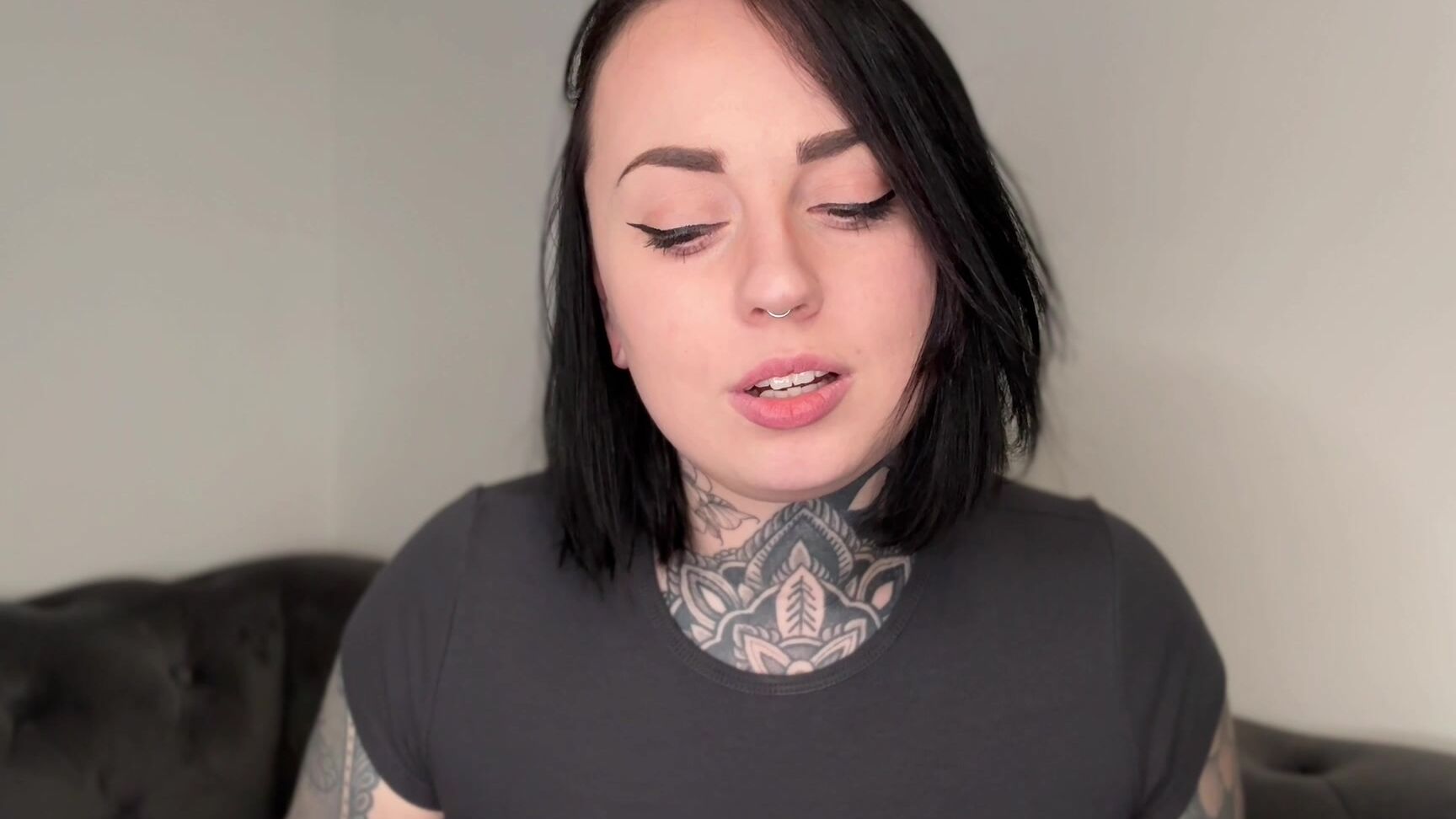 "MissValentina" british, femdom, femdompov, goddessworship, sluttygoddess Your Sigma Goddess Manyvids