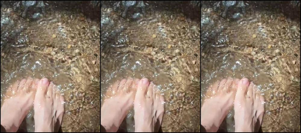 Cassie Bunnyarchv Nicknamed Bunnyarchv 08 09 2025 Onlyfans Video Oh To Feel The Contrast Of My Hot Feet Against The Cold Water Bkqj
