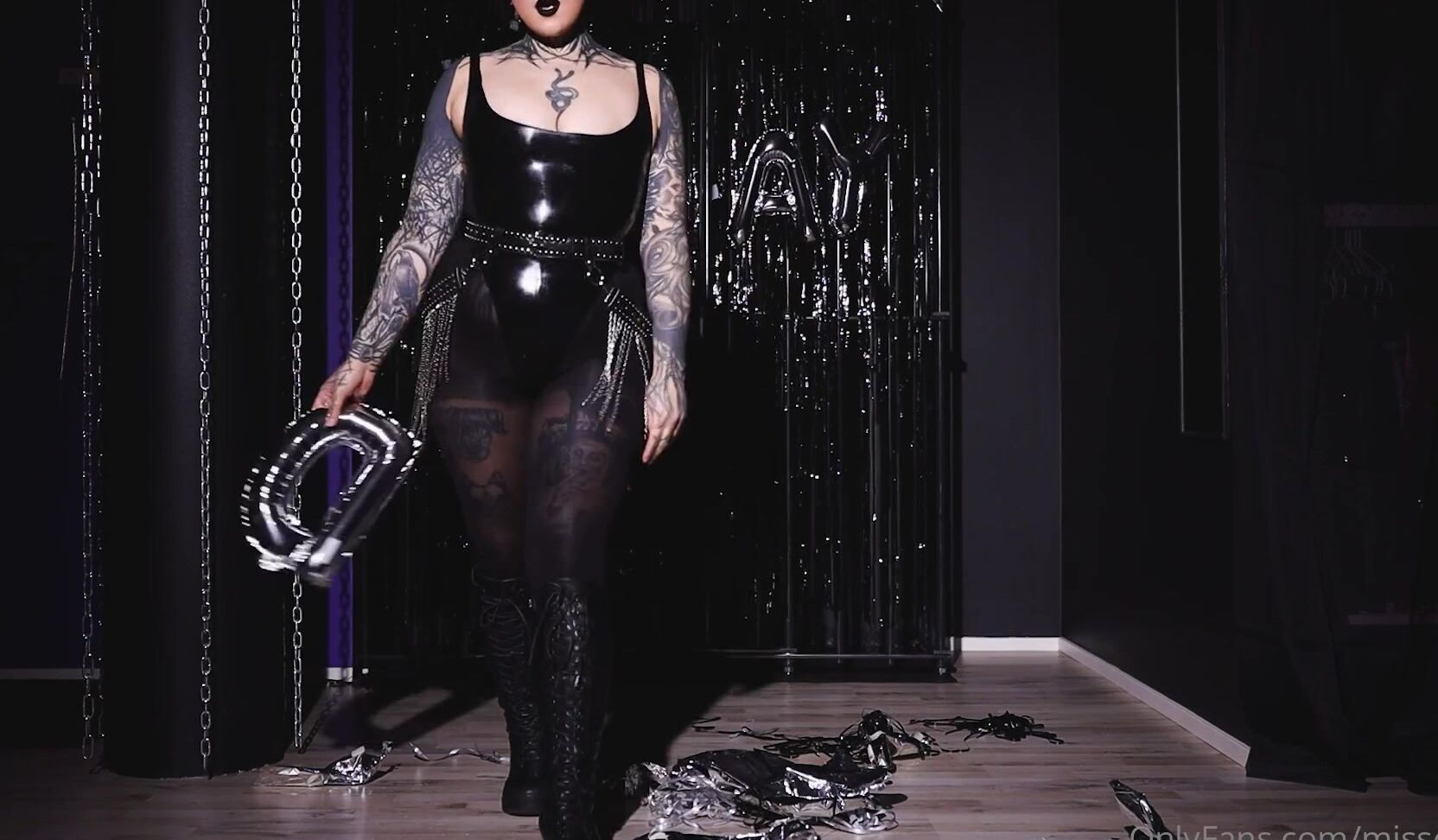 Miss Evilia Nicknamed Missevilia 06 28 2025 Onlyfans Video Pov On Syntym P Iv Si Ilmapallo Fetissivideon In Min Viihtyisin Sinun Syntym P Iv Juhlissasi