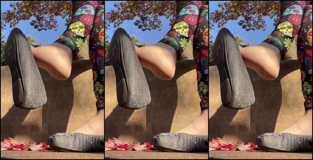 Kittys Pretty Feet Nicknamed Kittys Sweet Feet 11 01 2024 Onlyfans Video Check Your Dm For The 6 Minute Nylon Toe Dipping Video