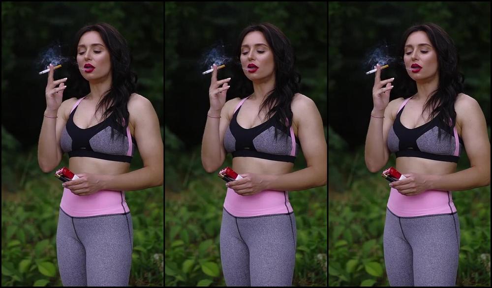 Only Yana Nicknamed Only Yana 07 21 2025 Onlyfans Video I Liked This View From Behind And I Wanted To Smoke Here