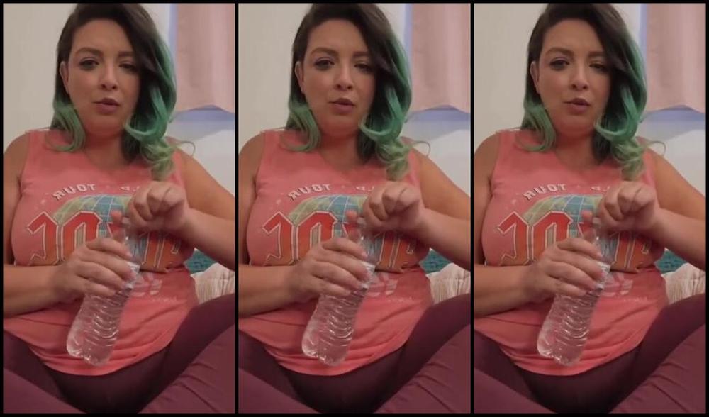 Heavenly Xperience Nicknamed Heavenlyxperience 10 08 2023 Onlyfans Video Instagram Live Session Got A New Pedi Color Come See And Hang Out W Me