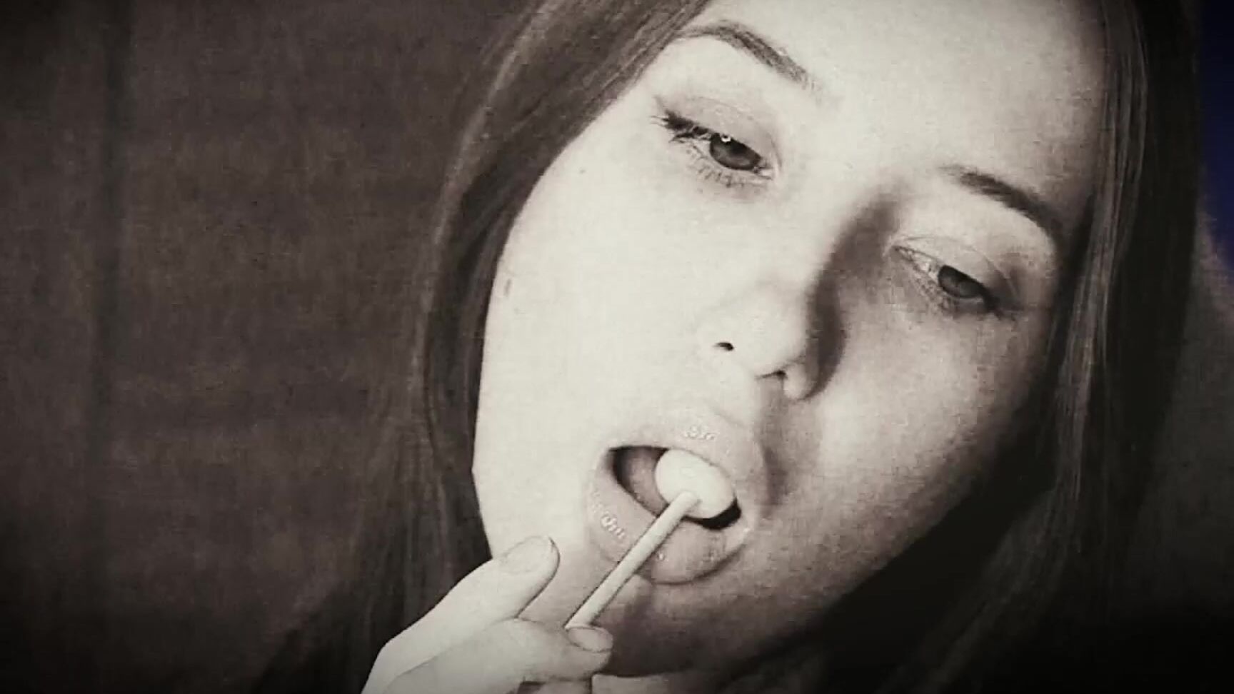 "Babyheavanian" closeups, erotic, facefetish, lollipoplickers, sfw, tonguefetish Black amp white lolli tease Manyvids