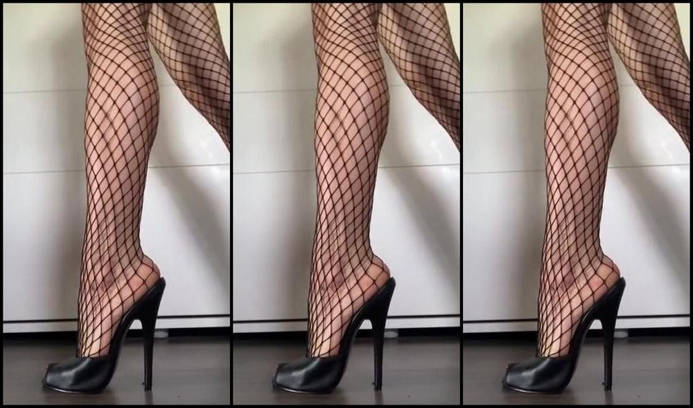 Harisnyas Csaj Nicknamed Harisnyas Csaj 12 05 2024 Onlyfans Video Fishnet Tights Are So Trashy