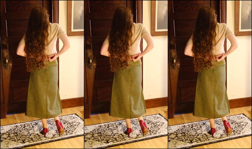 "MadameBeatrix" garter & stockings, pantyhose, redheads, strip tease, retro/vintage 1940s Strip Tease Manyvids