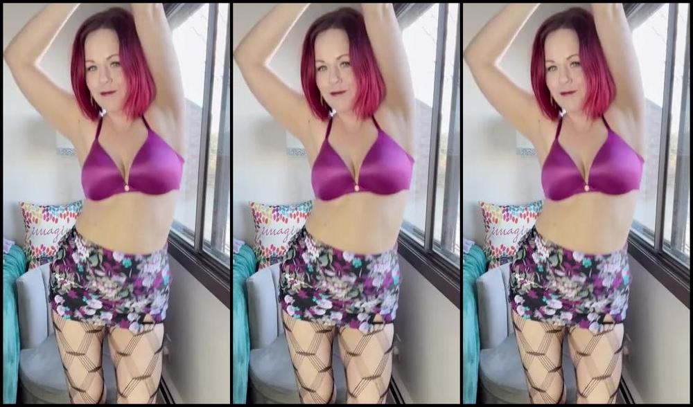 Temptedby Abby Nicknamed Temptedbyabby 11 18 2023 Onlyfans Video Good Morning Babe Heres Another Goofy Strip Video To Start The Day Out Right Fof