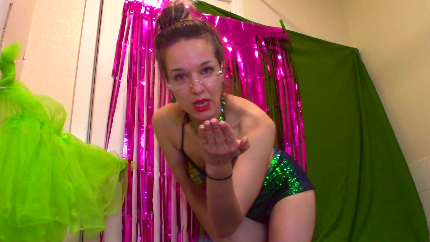 "Goddess Vanessa" cei, cum eating instruction, jerk off instruction, masturbation encouragement, mesmerize Mesmer Shiny CEI TASTE CUM manyvids