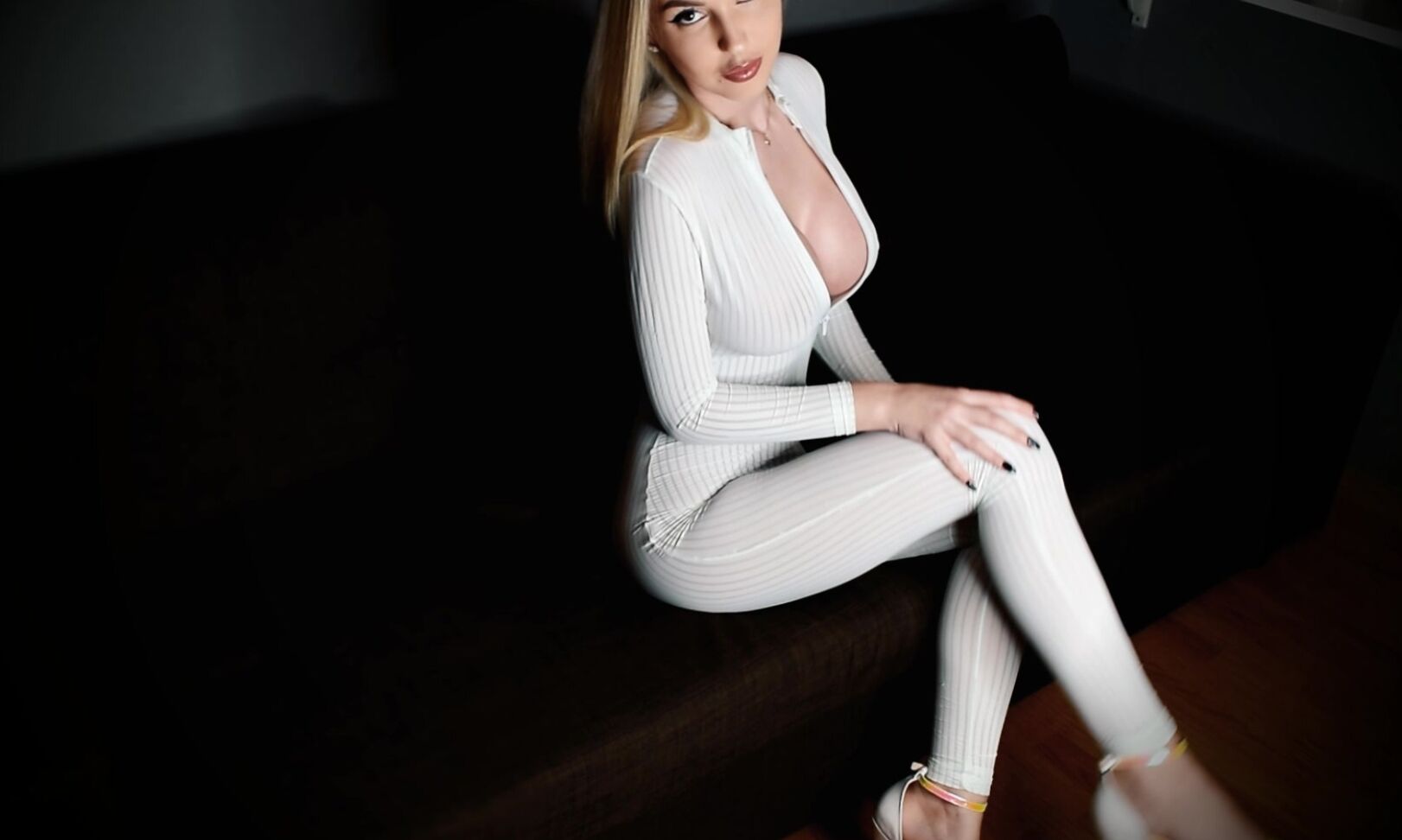 Sensual teaser April 10, 2020 Manyvids