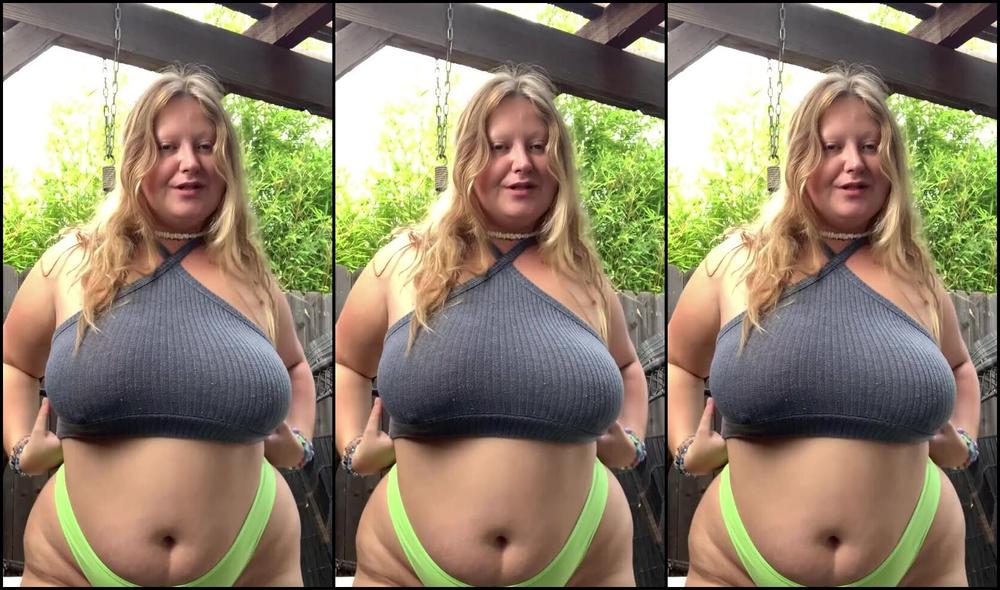 Queen Mary Nicknamed Qu33Nmary 09 24 2023 Onlyfans Video Good Morning Baby Come Hit This Bong With Me In My Undies