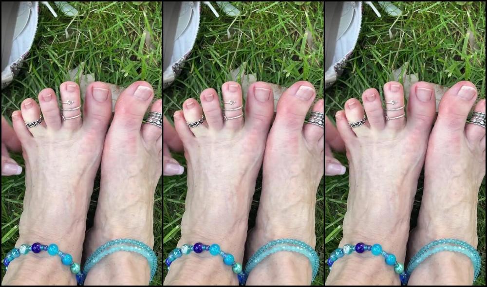 Kittys Pretty Feet Nicknamed Kittys Sweet Feet 04 30 2024 Onlyfans Video I Had To Soothe My Burning Feet