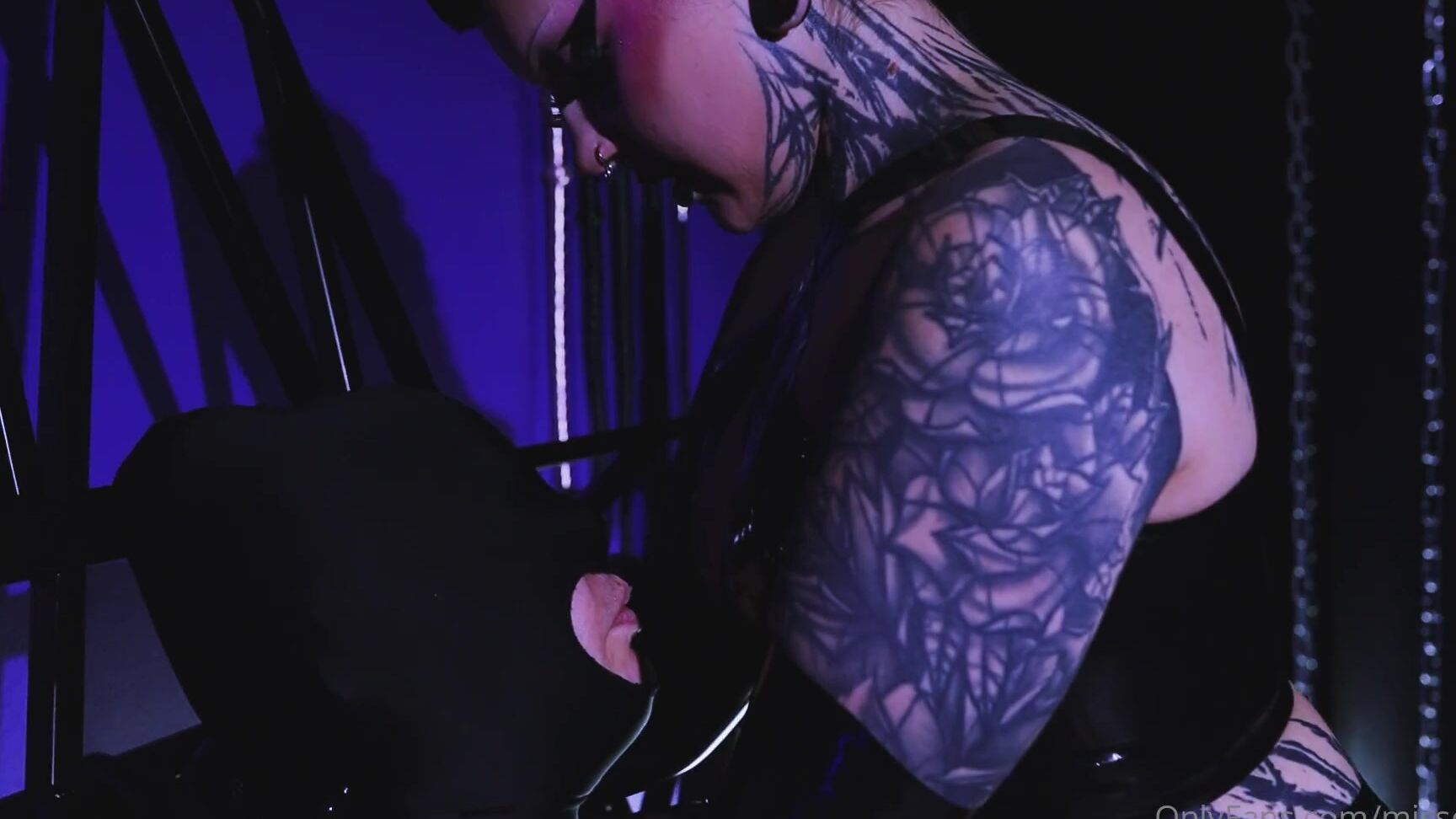 Miss Evilia Nicknamed Missevilia 04 04 2025 Onlyfans Video Latex Boobs Worship Full Lenght Videolucky Slave Gaporro Got To Worship My Perfect Perky Boobs