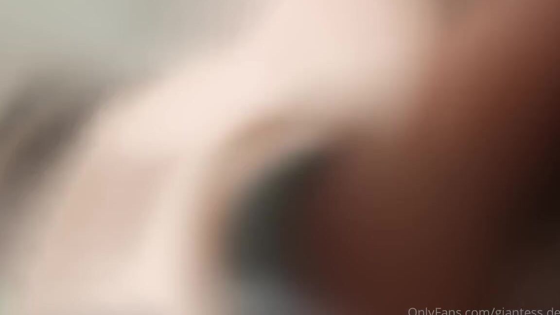 Giantess Vore Debora Nicknamed Giantess Debora 11 29 2024 Onlyfans Video A Couple Shrunk And Swallowed But Now They Can Enter My Pussy To Live For All