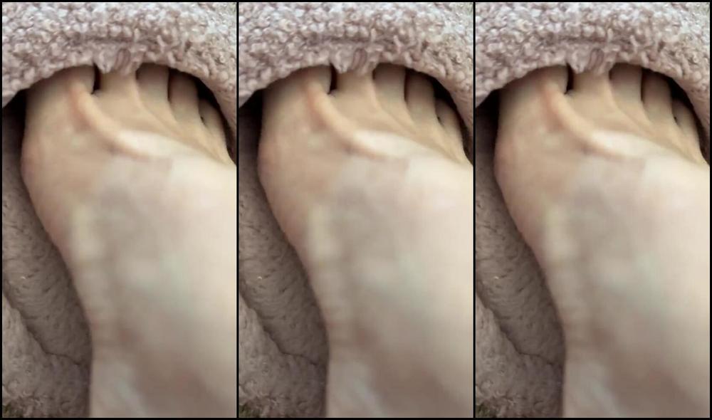 Kittys Pretty Feet Nicknamed Kittys Sweet Feet 04 04 2025 Onlyfans Video Its Ridiculous How Much Fun It I Have Creating Custom Content