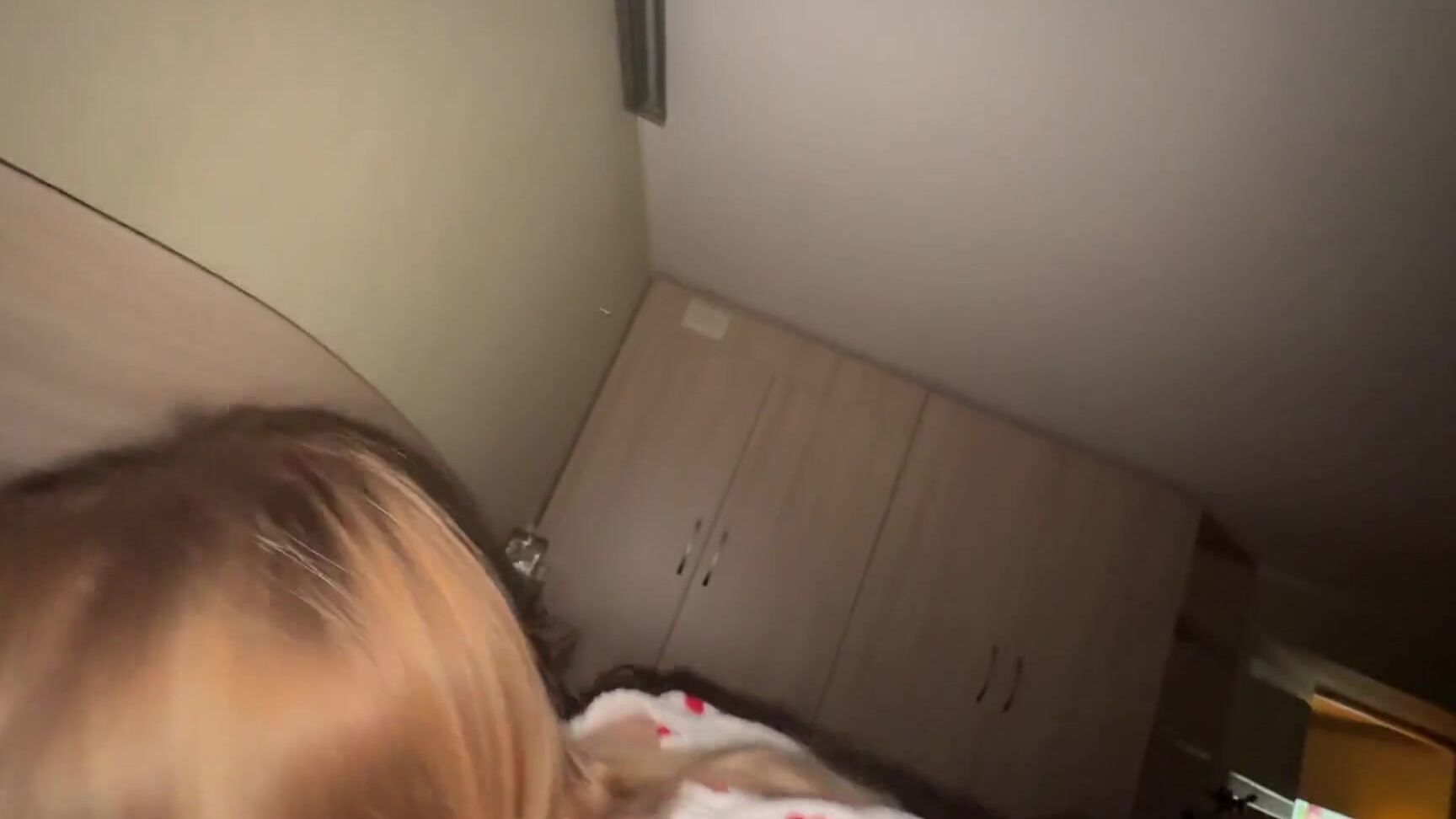 Linavelle На Вечеринке Помог Незнакомке Достичь Оргазма И Она Меня Отблагодарила Слюнявым Минетом