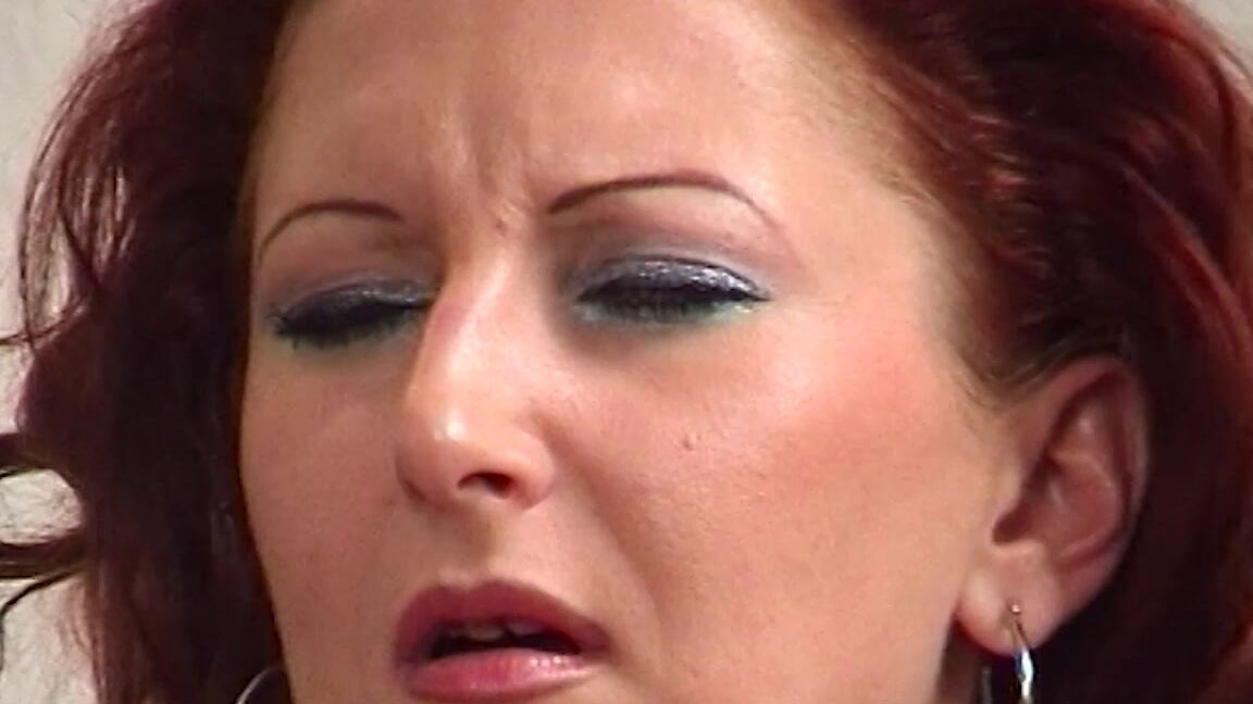 her first fetish pee lesson May 25, 2020 Manyvids