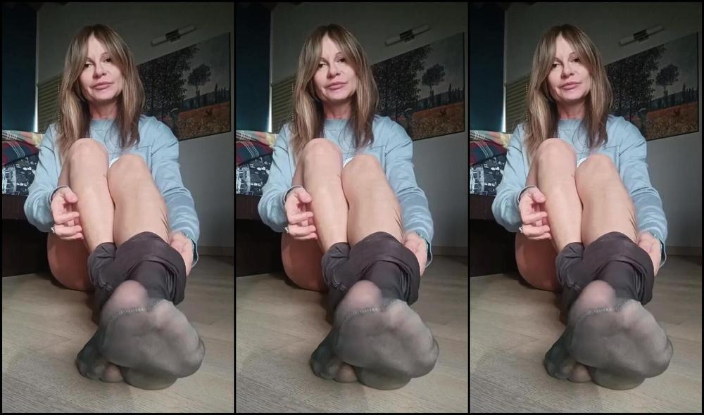 Onlybluefeet Nicknamed Onlybluefeet 10 31 2024 Onlyfans Video Buongiorno A Tutti