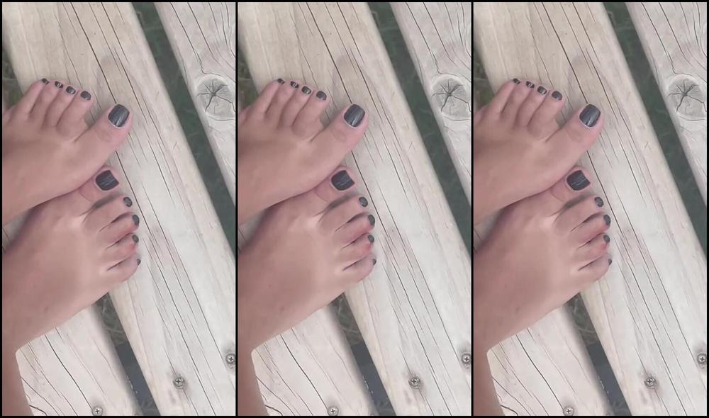 Domina Samanta Nicknamed Domina Samanta 02 02 2024 Onlyfans Video Humillando A Mi Esclavo Con Mis Pies Mientras Los Venera Los Adora Y Meto Mis Pies