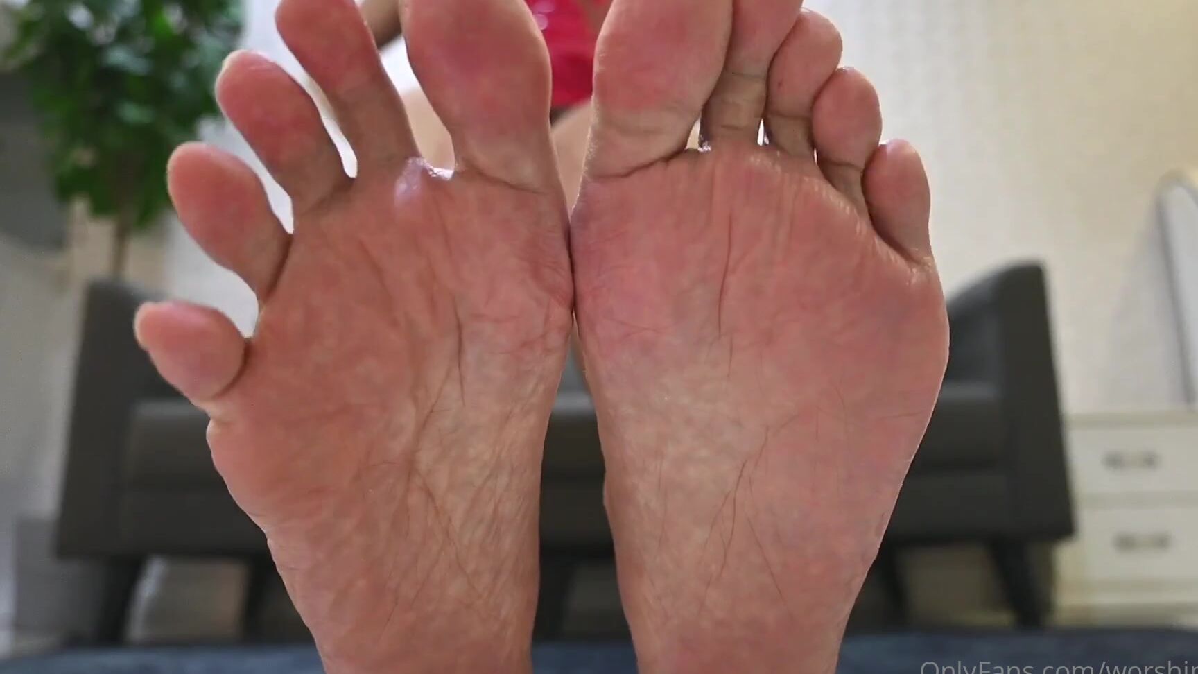 Aiko Worshipaiko Nicknamed Worshipaiko 07 06 2025 Onlyfans Video New Video Cei On My Asian Feetyou Cant Be A Real Man But You Are So