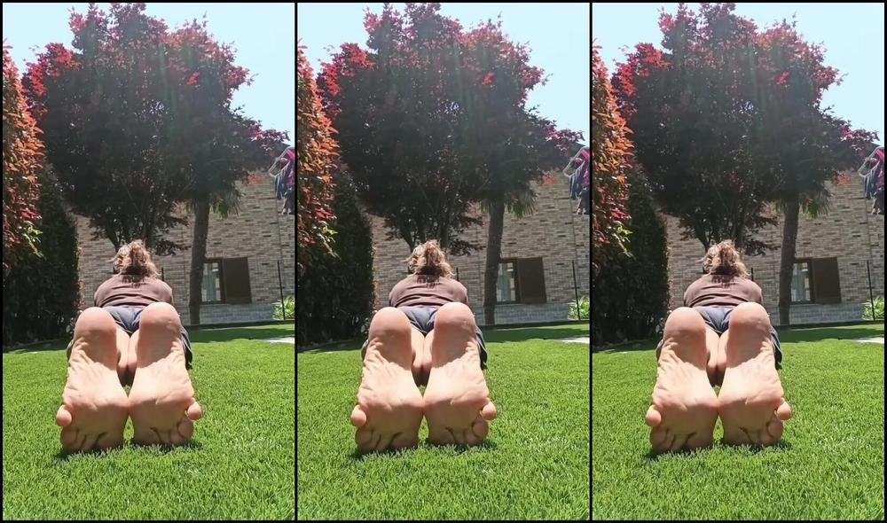 Onlybluefeet Nicknamed Onlybluefeet 05 31 2025 Onlyfans Video Segui Il Ritmo