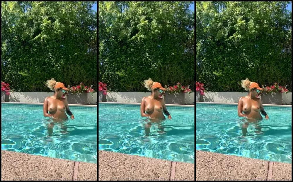 Lotus Lain Nicknamed Itslotuslain 03 24 2022 Onlyfans Video Sun Is Out In Ca