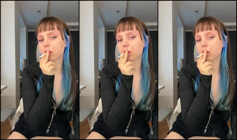 Goddess Kira Nicknamed Femgoddesskira 08 11 2025 Onlyfans Video You Are Nothing More Than Trash