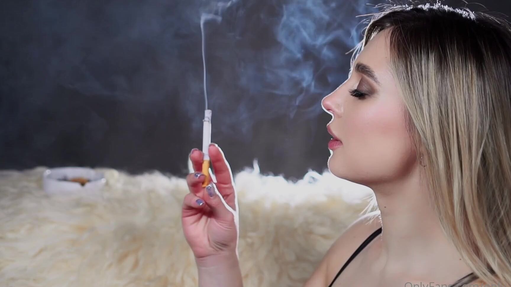 Only Yana Nicknamed Only Yana 02 20 2023 Onlyfans Video Monday Is A Great Day For A New Video Enjoy The Thick Smoke From Nose Exhale