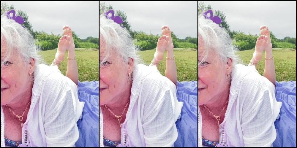 Kittys Pretty Feet Nicknamed Kittys Sweet Feet 07 14 2024 Onlyfans Video As I Lounged By The Pond My Friends Splashed And Swam Urging Me To Join Them