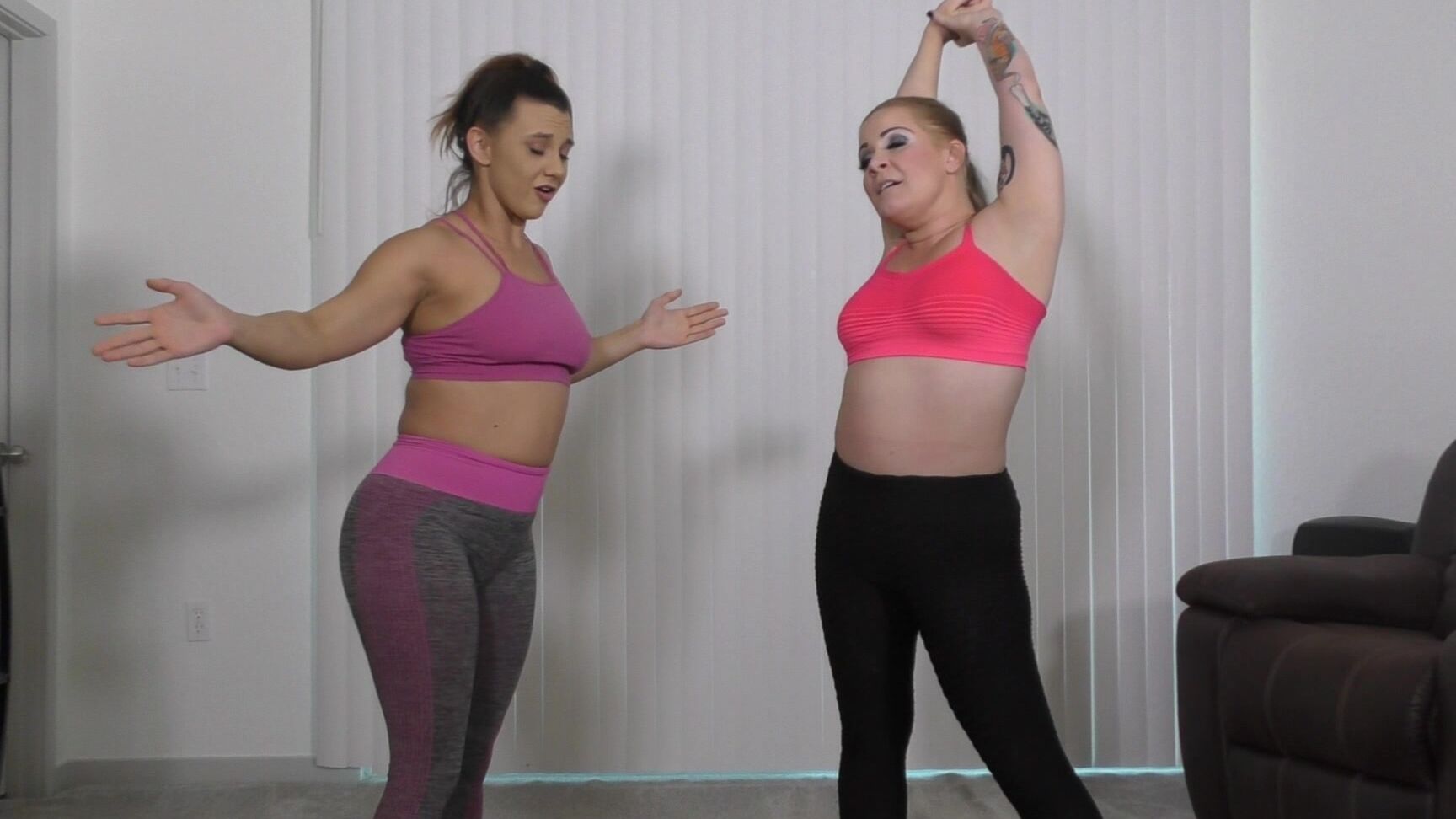 "Alexis Rain" big butts, blonde, exercise, lift & carry, workout Maria amp Whitney Lifting Manyvids