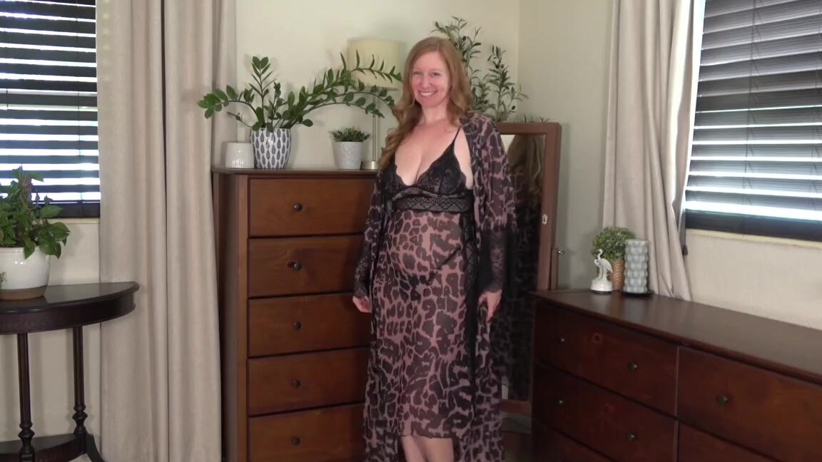 Ginger Daydreams Nicknamed Gingerdaydreams 07 14 2025 Onlyfans Video Stripping Down To My Thong For You 99R