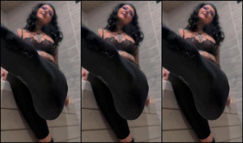 Miss Evilia Nicknamed Missevilia 03 07 2025 Onlyfans Video Pov You Get To Clean My Dirty Feet With Your Tonguecould You Be My Little Foot