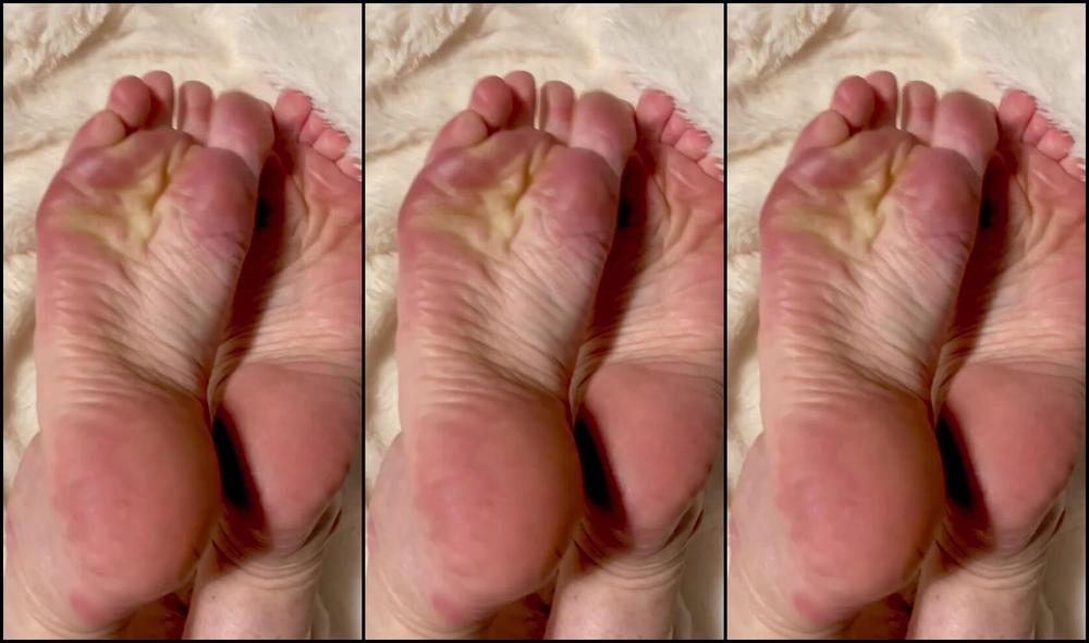 Kittys Pretty Feet Nicknamed Kittys Sweet Feet 06 10 2025 Onlyfans Video I Love The Way My Soles Move In This One Every Little Wrinkle Every Flex Just