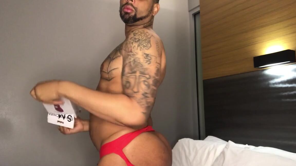 Mr Jackquell Gordon Nicknamed Vh1Jgordon 06 07 2023 Onlyfans Video Trying Out My New Mask