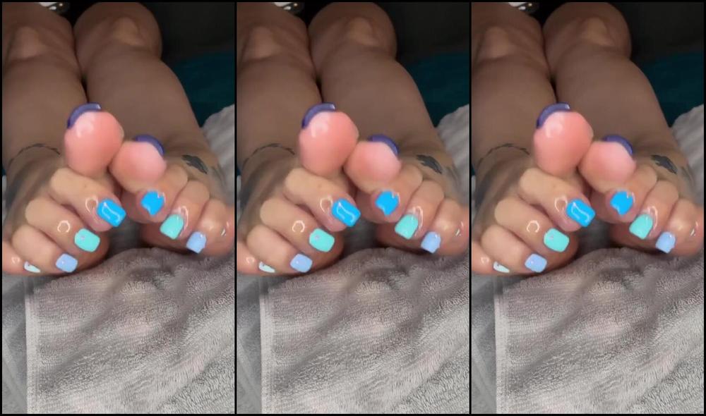 Prettynikkitoez Nicknamed Prettynikkitoez 01 18 2025 Onlyfans Video Cum Watch My Pretty Soft Oily Soles