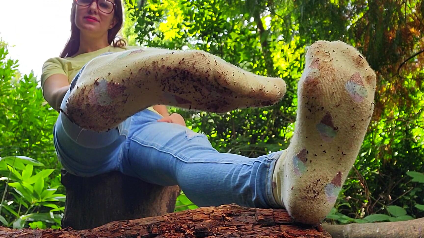 "Goddess Vanessa" dirty feet, foot fetish, outdoors, sock smelling, socks Lick Dirty Socks Outdoors manyvids