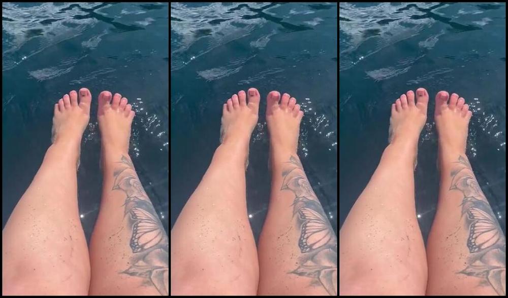 Goddess R Nicknamed Acebosswoman 07 22 2024 Onlyfans Video Sunshine And Toes