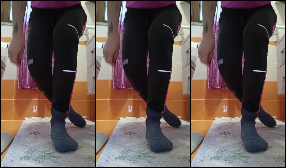 Onlybluefeet Nicknamed Onlybluefeet 12 24 2023 Onlyfans Video Per I Fans Fedeli Da Anni E Che Tengono Duro Il Mio Piccolo Of