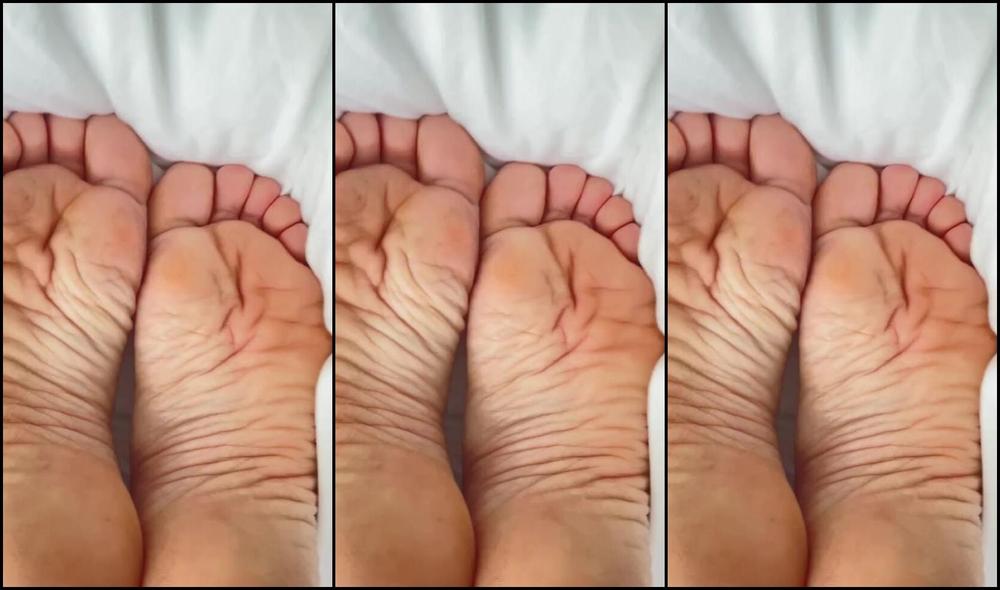 Kittys Pretty Feet Nicknamed Kittys Sweet Feet 08 13 2024 Onlyfans Video Wiggle Wiggle