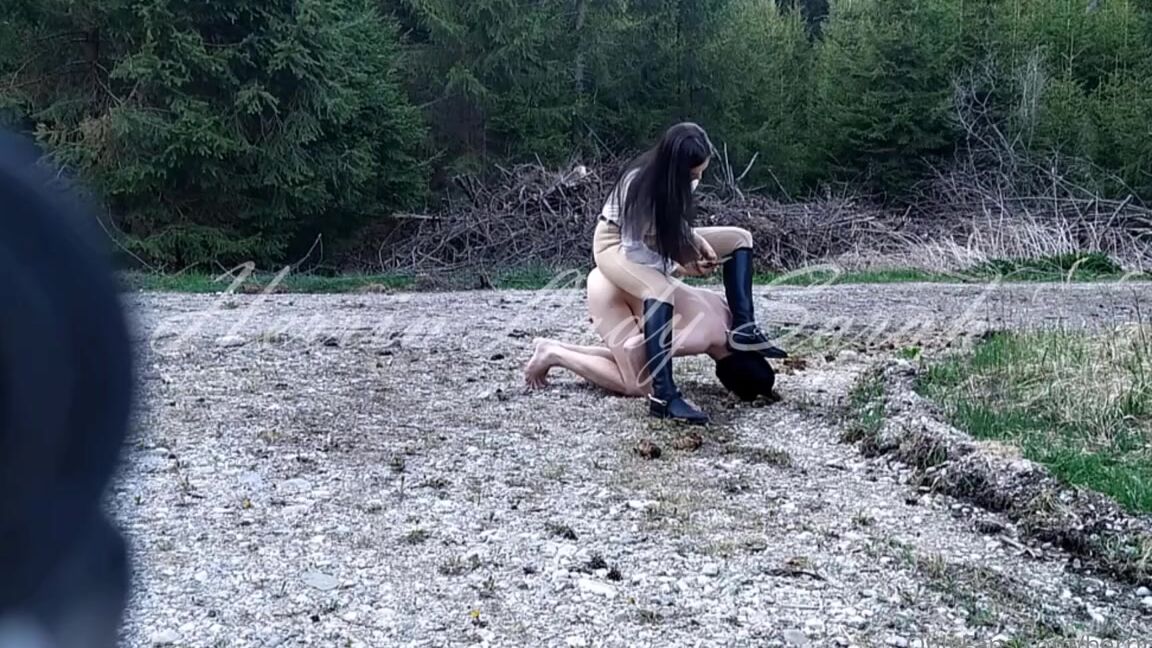 Herrin Lady Sarah Nicknamed Herrinlady Onlyfans Off To The Dirt With You Ab In Den Dreck Mit Dir Enslaved Hubby