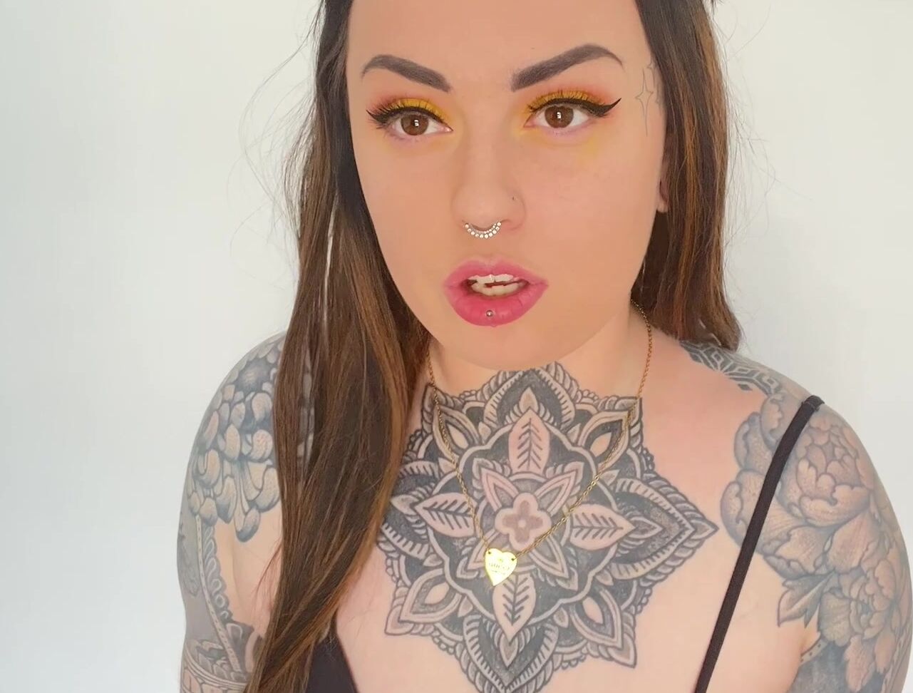 "MissValentina" femaledomination, femdompov, homewrecker, jerkoffinstruction, joi Better Than Wifey Manyvids