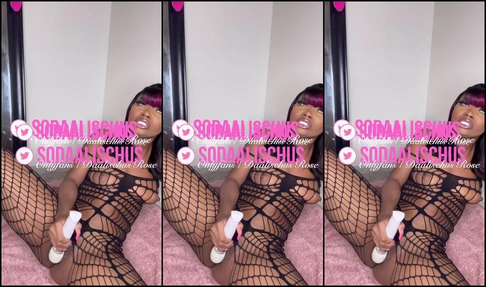 Daalischus Nicknamed Daalischusrose 03 19 2023 Onlyfans Video New Video Out Now Poll Update The Poll Was 5050 Soooo I Picked A Toy I