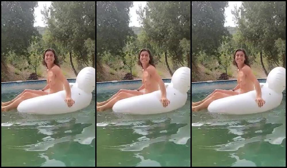 Julia Roca Nicknamed Juliarocax 08 30 2025 Onlyfans Video Te Subir As Encima M O Would You Climb On Top Of Me